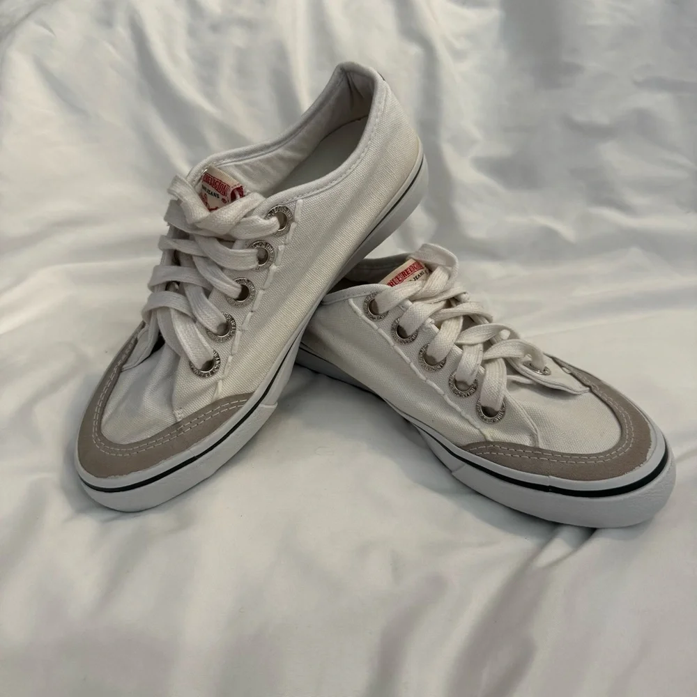 EUC Y2K Vintage True Religion Canvas and Suede Low-top Lace Up Sneakers